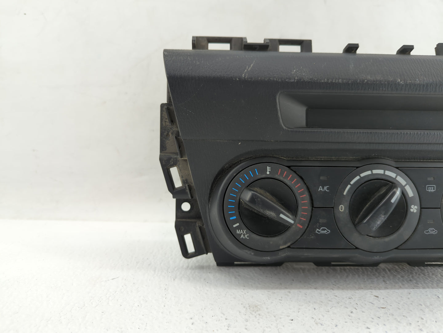 2014-2016 Mazda 3 Climate Control Module Temperature AC/Heater Replacement P/N:BHN1 06 007 BHN1 06 585A Fits Fits 2014 2015 