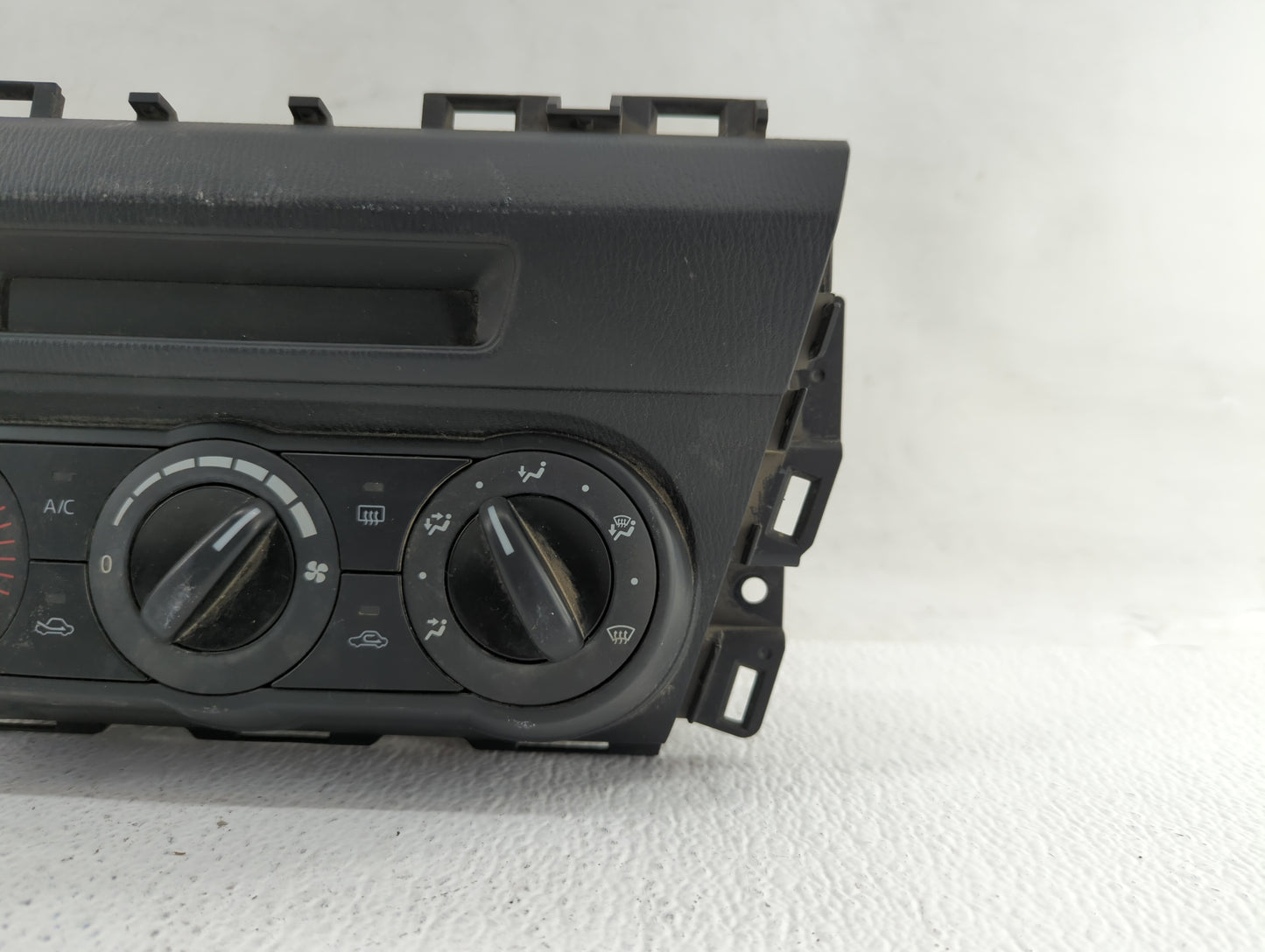 2014-2016 Mazda 3 Climate Control Module Temperature AC/Heater Replacement P/N:BHN1 06 007 BHN1 06 585A Fits Fits 2014 2015 