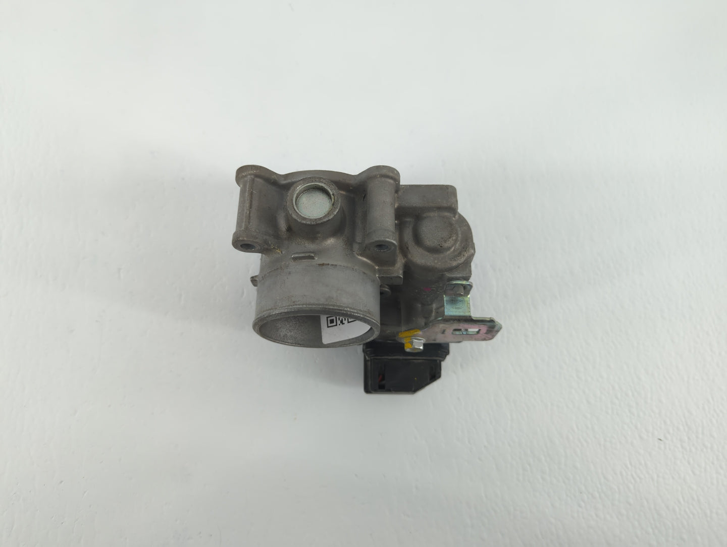 2012-2014 Mazda 3 Throttle Body P/N:13 640 PE01 13 640 A, 640 K4238 4U26, 640 K4238 9T06, PE01 13 640 B Fits Fits 2012 2013 
