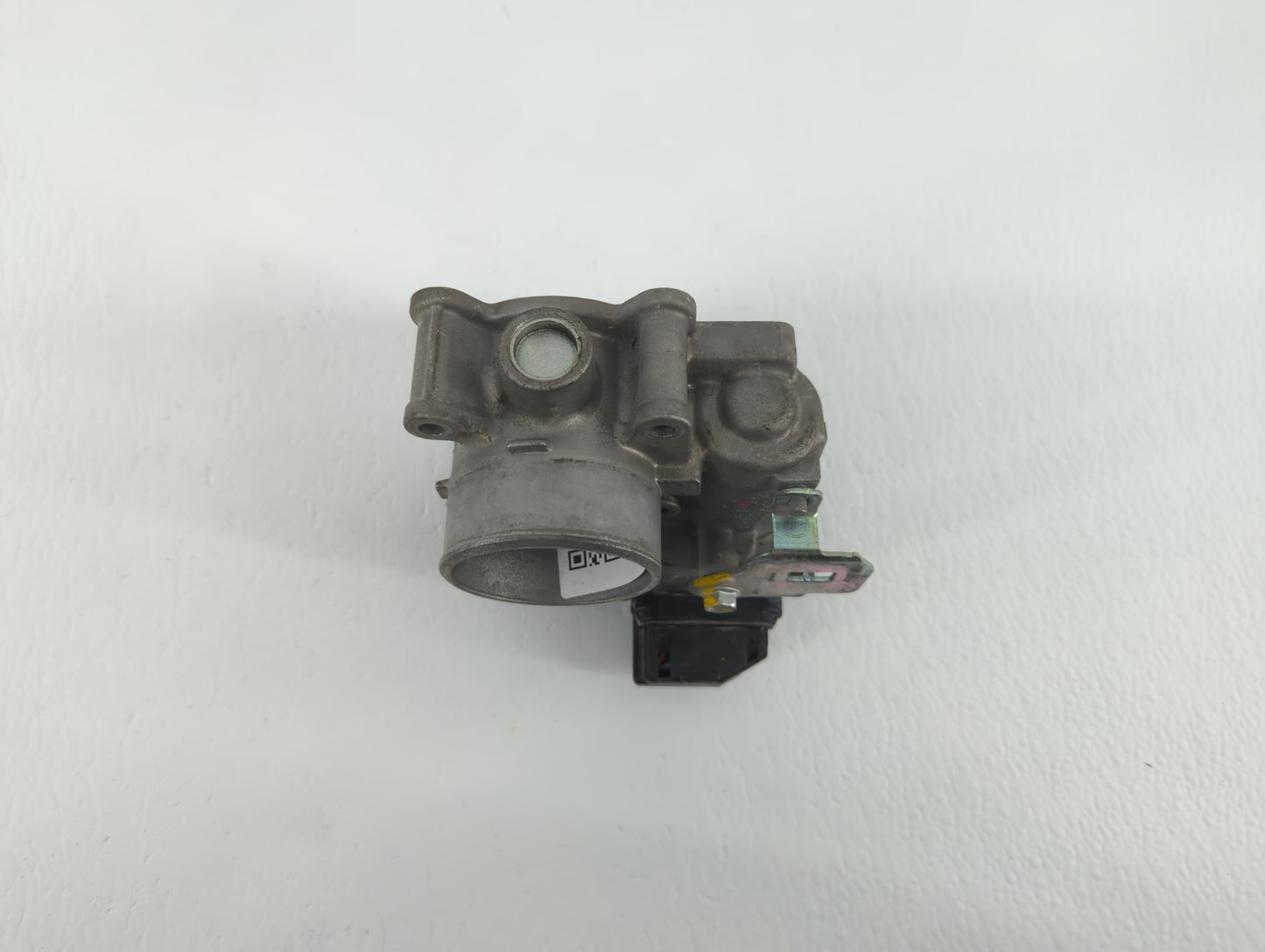 2012-2014 Mazda 3 Throttle Body P/N:13 640 PE01 13 640 A, 640 K4238 4U26, 640 K4238 9T06, PE01 13 640 B Fits Fits 2012 2013 