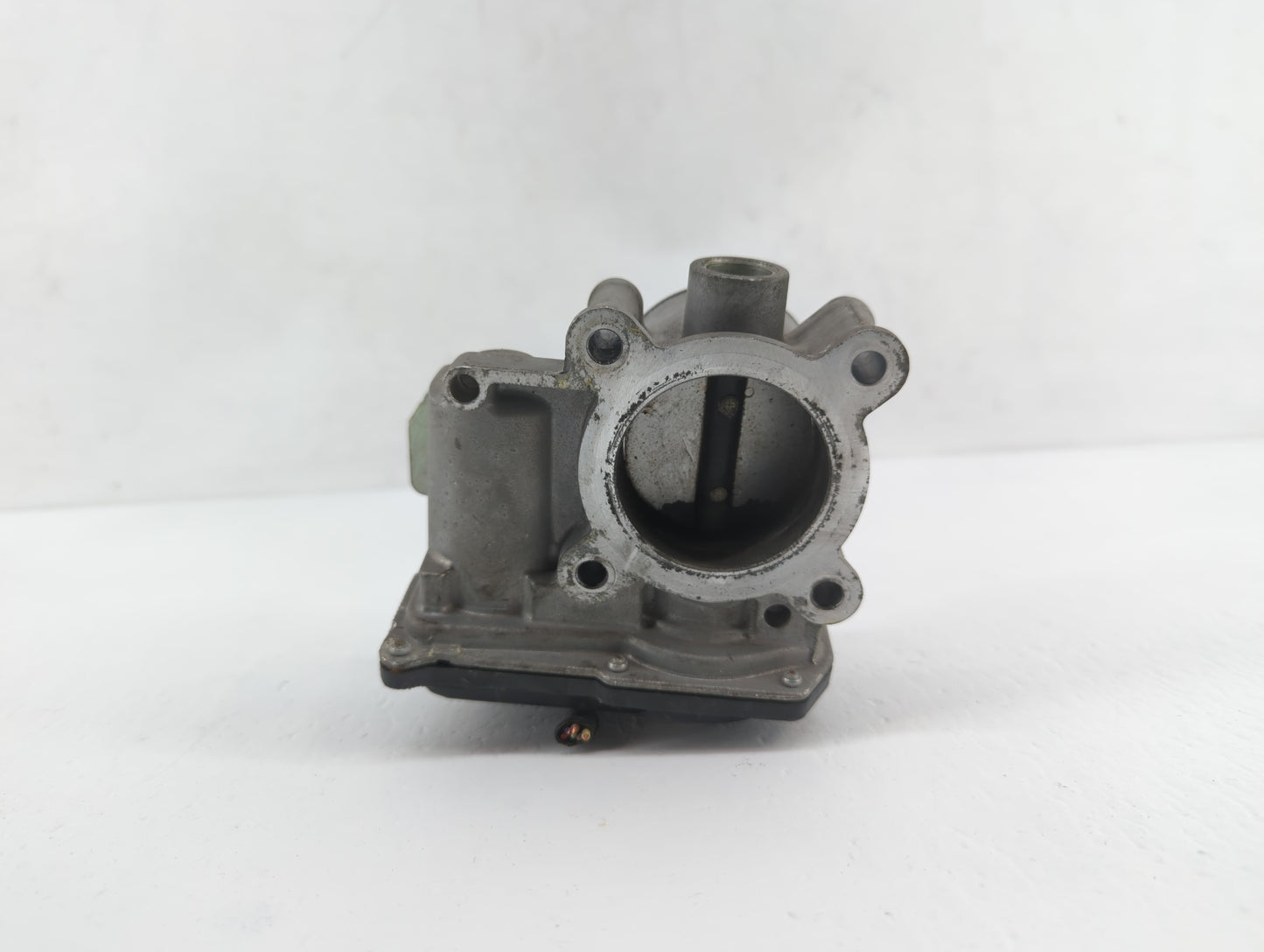 2012-2014 Mazda 3 Throttle Body P/N:13 640 PE01 13 640 A, 640 K4238 4U26, 640 K4238 9T06, PE01 13 640 B Fits Fits 2012 2013 