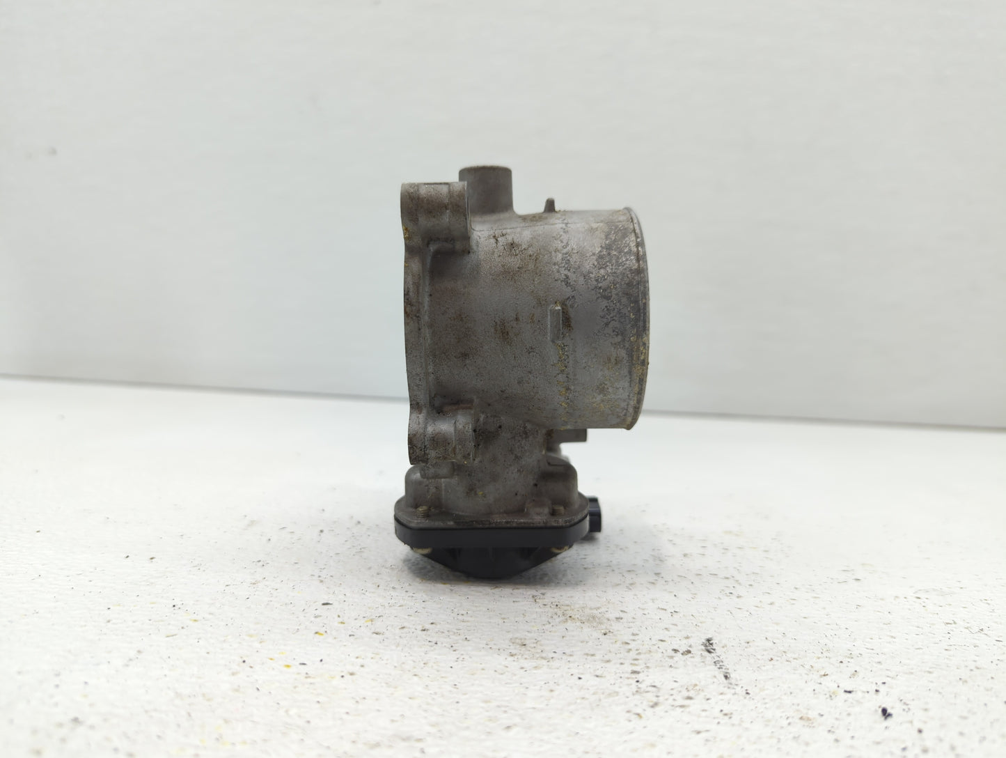 2012-2018 Mazda 3 Throttle Body P/N:13 640 PE01 13 640 A, 640 K4238 4U26 Fits Fits 2012 2013 2014 2015 2016 2017 2018 OEM Us
