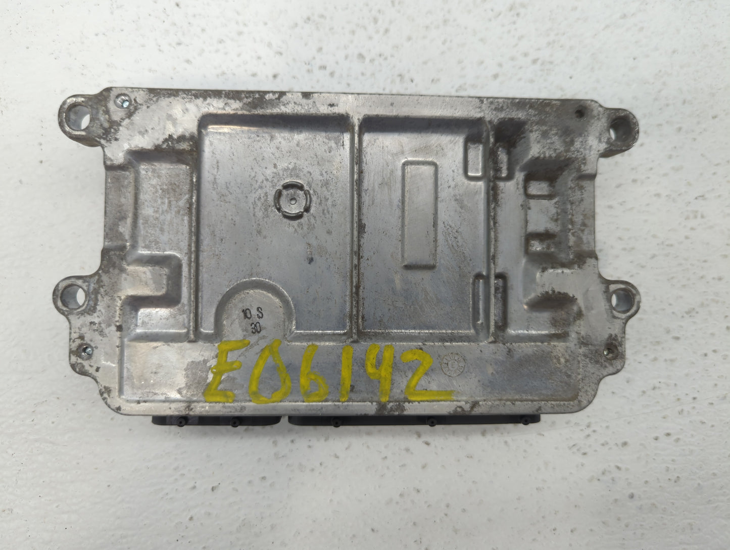 2014-2016 Mazda 3 PCM Engine Control Computer ECU ECM PCU OEM P/N:PEAB 18 881A PEDB 18 881A, PEAB18881A Fits Fits 2014 2015 