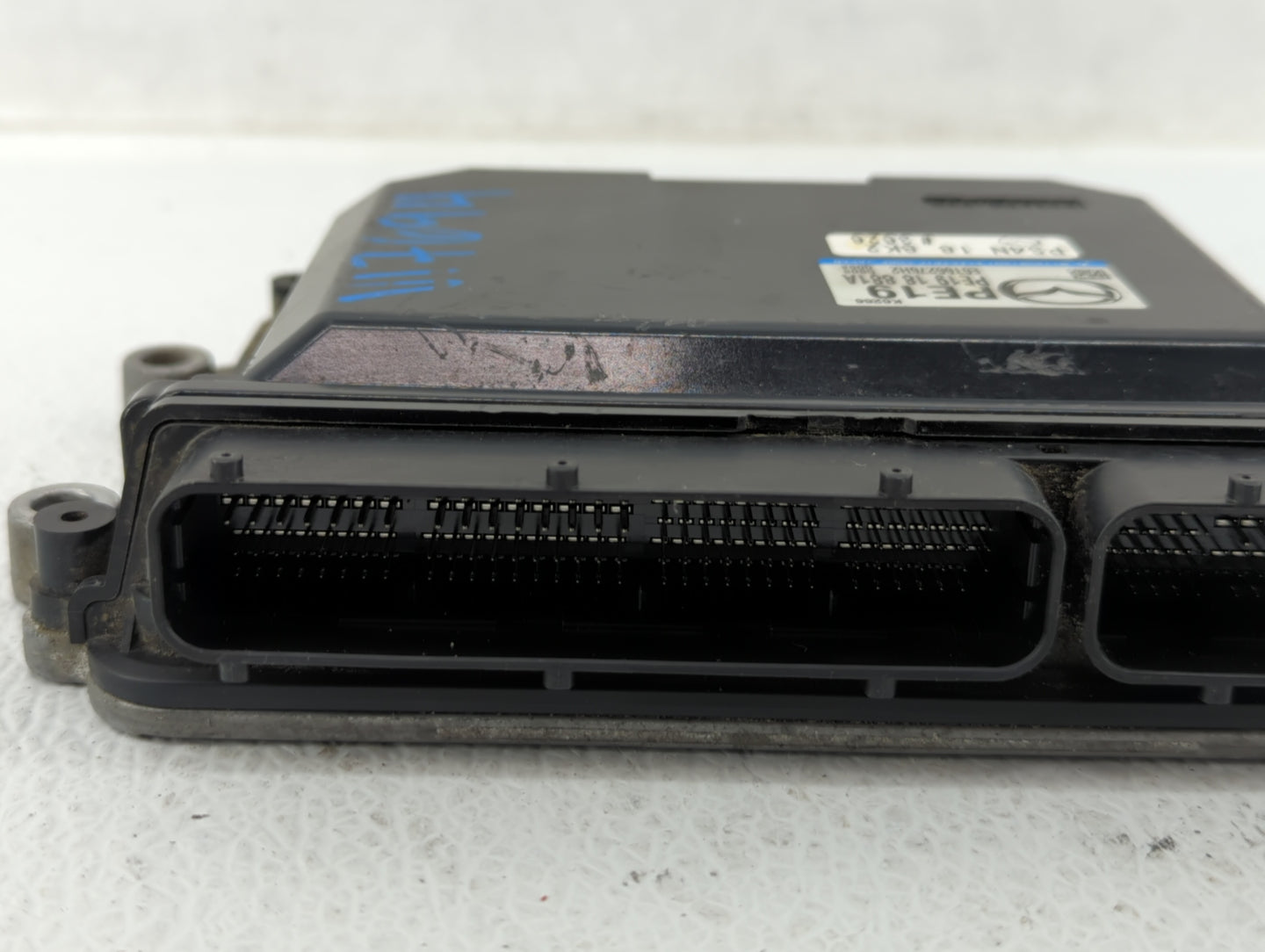 2014-2016 Mazda 3 PCM Engine Control Computer ECU ECM PCU OEM P/N:PE19 18 881A Fits Fits 2014 2015 2016 OEM Used Auto Parts 
