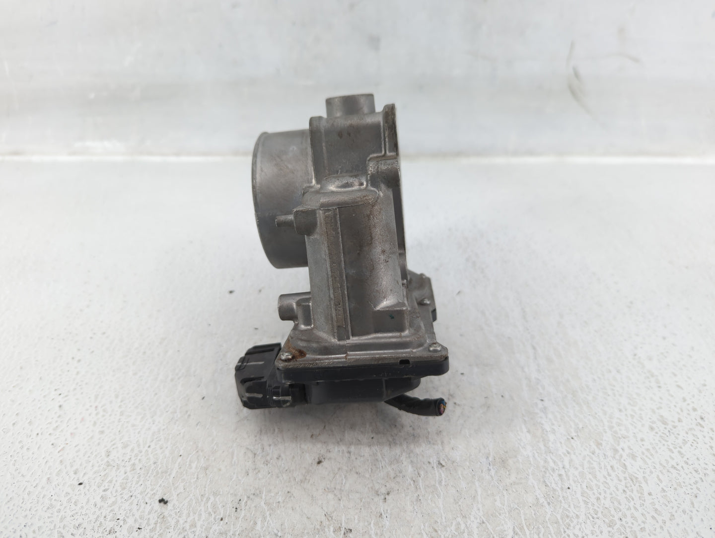 2012-2018 Mazda 3 Throttle Body P/N:1931 00041 Fits Fits 2012 2013 2014 2015 2016 2017 2018 OEM Used Auto Parts - Oemusedaut