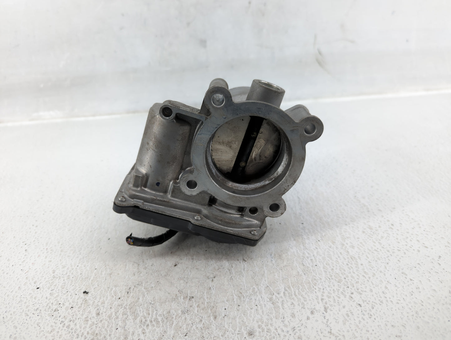 2012-2018 Mazda 3 Throttle Body P/N:1931 00041 Fits Fits 2012 2013 2014 2015 2016 2017 2018 OEM Used Auto Parts - Oemusedaut
