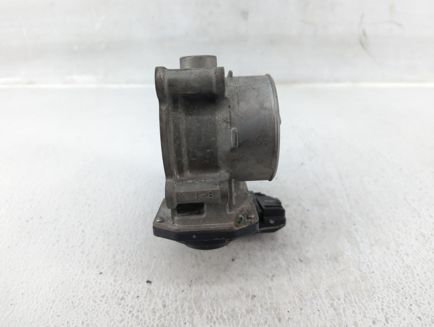 2012-2018 Mazda 3 Throttle Body P/N:1931 00041 Fits Fits 2012 2013 2014 2015 2016 2017 2018 OEM Used Auto Parts - Oemusedaut