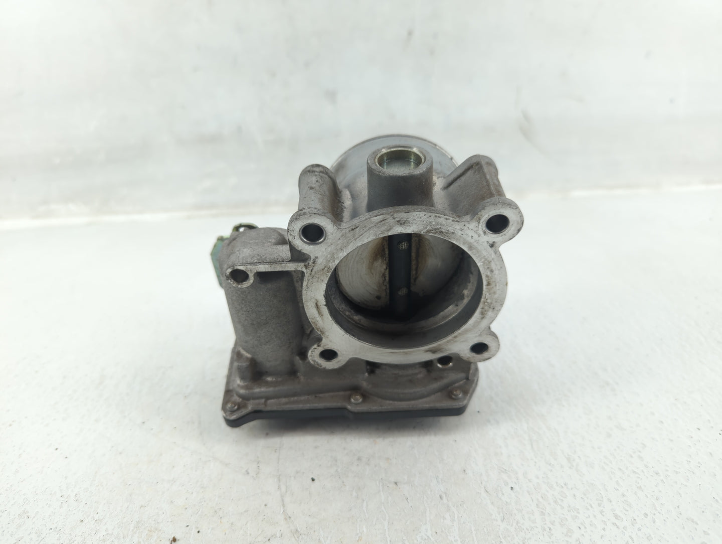 2012-2018 Mazda 3 Throttle Body P/N:163001T06, 152001S08 Fits Fits 2012 2013 2014 2015 2016 2017 2018 OEM Used Auto Parts - 