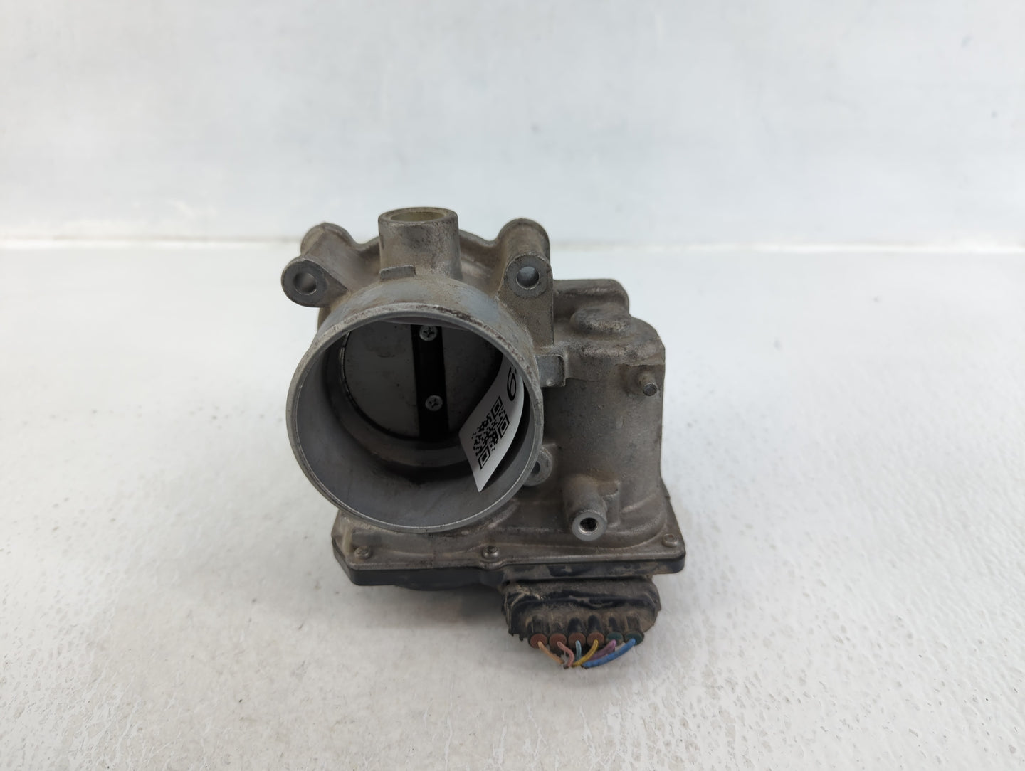 2012-2018 Mazda 3 Throttle Body P/N:PE01 13 640 B Fits Fits 2012 2013 2014 2015 2016 2017 2018 OEM Used Auto Parts - Oemused