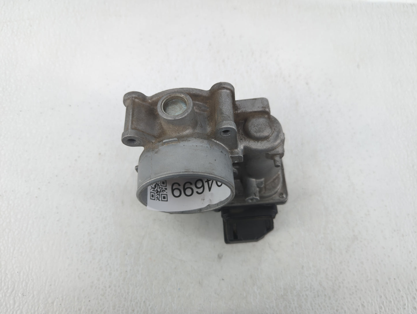 2012-2018 Mazda 3 Throttle Body P/N:152009S01 Fits Fits 2012 2013 2014 2015 2016 2017 2018 OEM Used Auto Parts - Oemusedauto