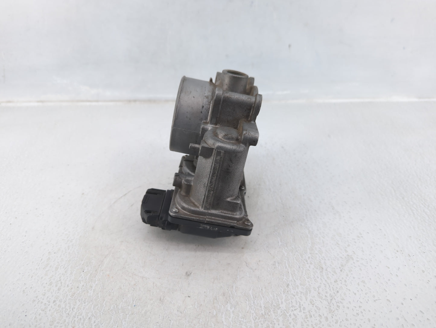 2012-2018 Mazda 3 Throttle Body P/N:152009S01 Fits Fits 2012 2013 2014 2015 2016 2017 2018 OEM Used Auto Parts - Oemusedauto