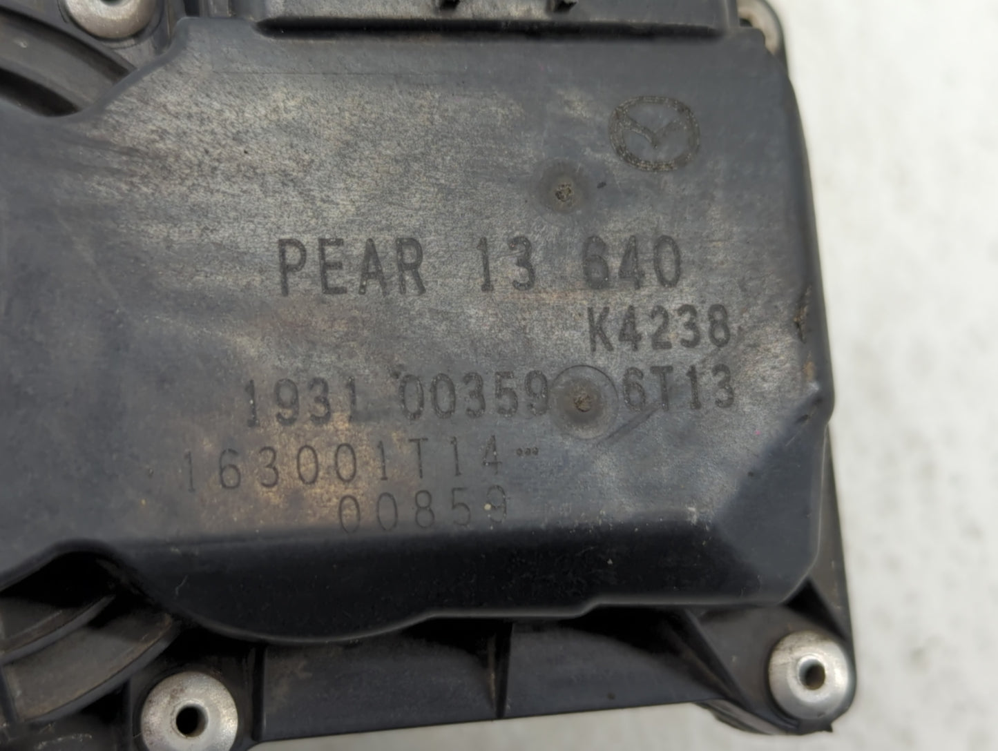 2012-2018 Mazda 3 Throttle Body P/N:136001T14-00859 193L 00359 Fits Fits 2012 2013 2014 2015 2016 2017 2018 OEM Used Auto Pa