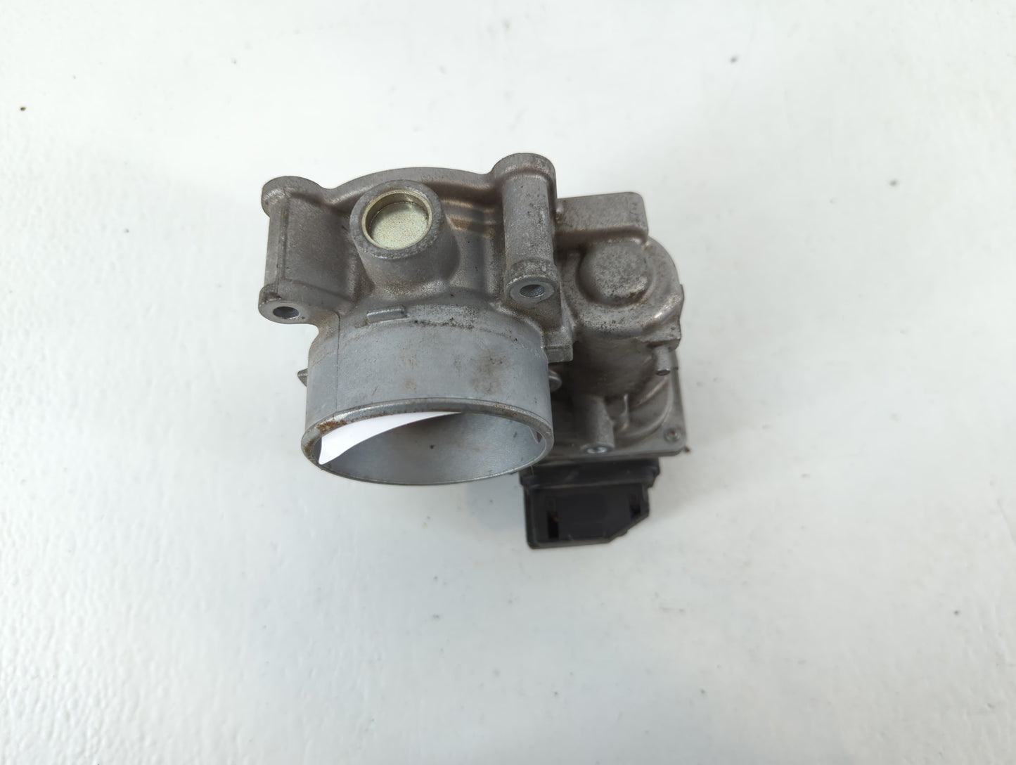 2012-2018 Mazda 3 Throttle Body P/N:C3192 12S03 13 640 B Fits Fits 2012 2013 2014 2015 2016 2017 2018 OEM Used Auto Parts - 