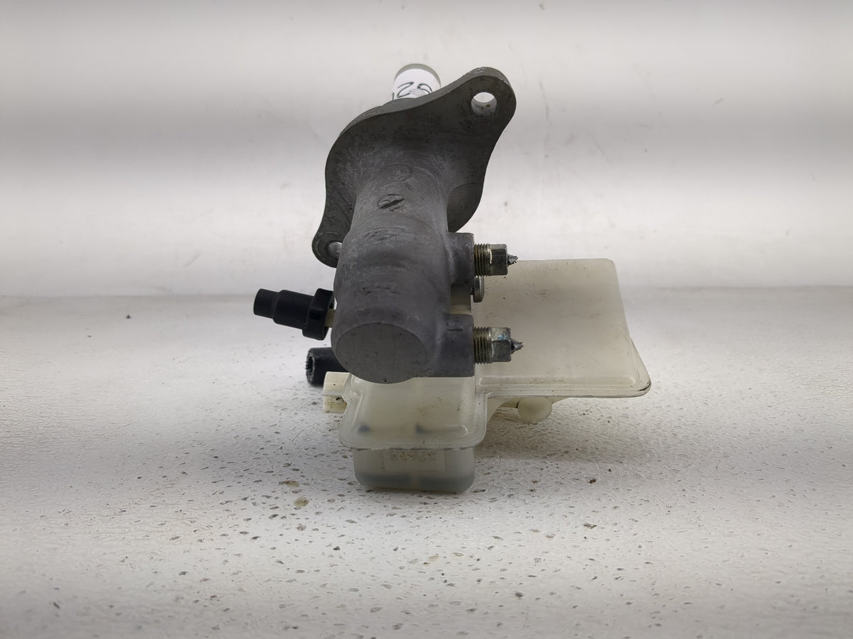 Mazda 5 Brake Master Cylinder - Oemusedautoparts1.com