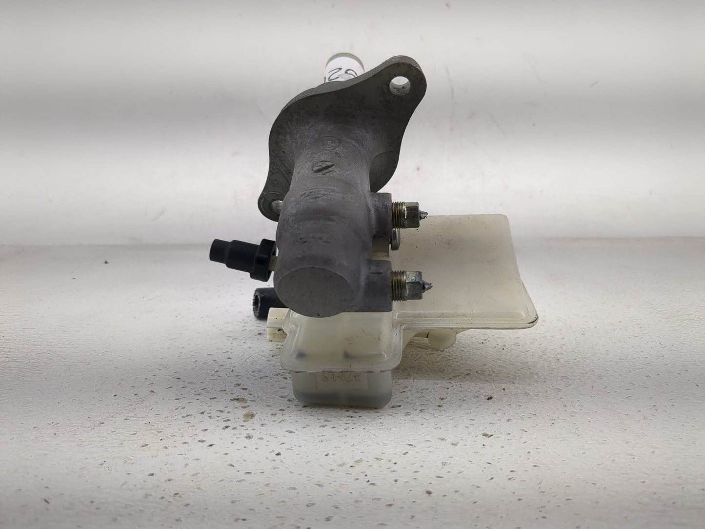 Mazda 5 Brake Master Cylinder 1292009 - Oemusedautoparts1.com