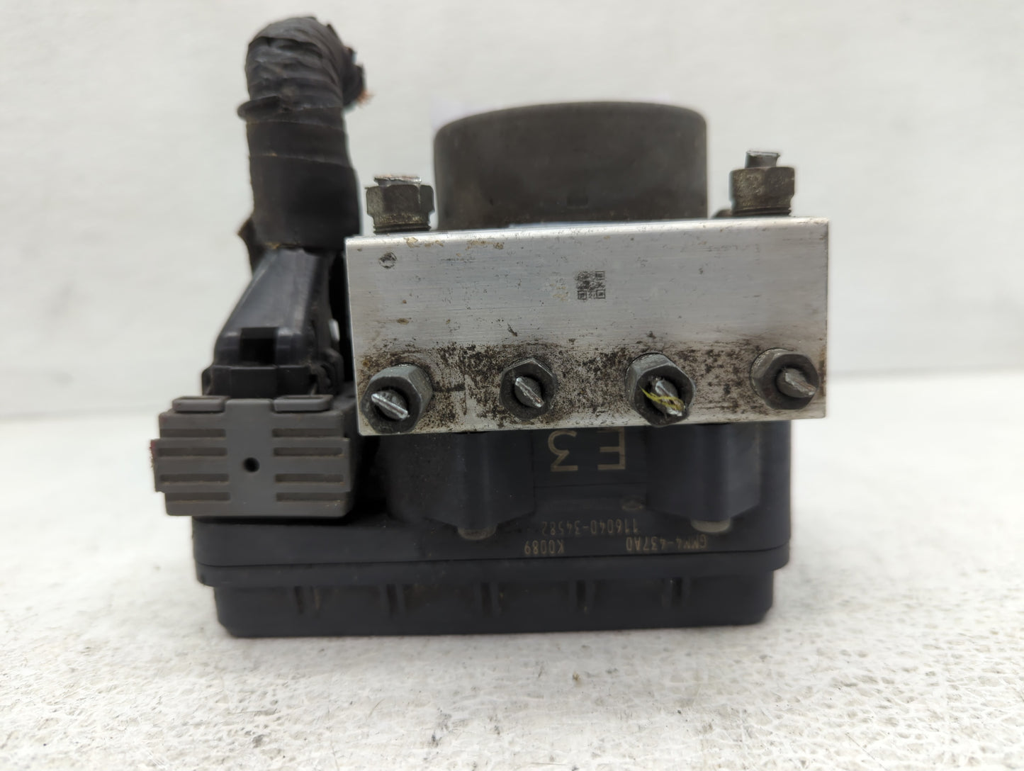 2016 Mazda 6 ABS Pump Control Module Replacement P/N:GMM4-437A0 116040-34582 Fits OEM Used Auto Parts - Oemusedautoparts1.co