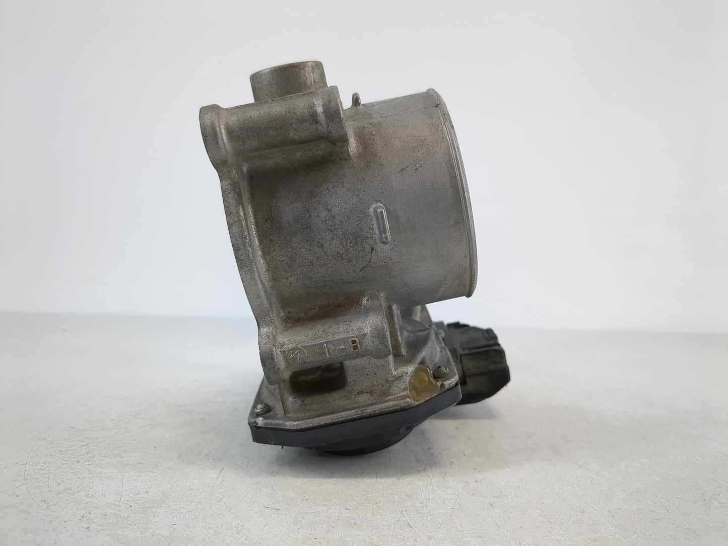 2014-2017 Mazda 6 Throttle Body P/N:1831 C0292 Fits Fits 2014 2015 2016 2017 2018 OEM Used Auto Parts - Oemusedautoparts1.co
