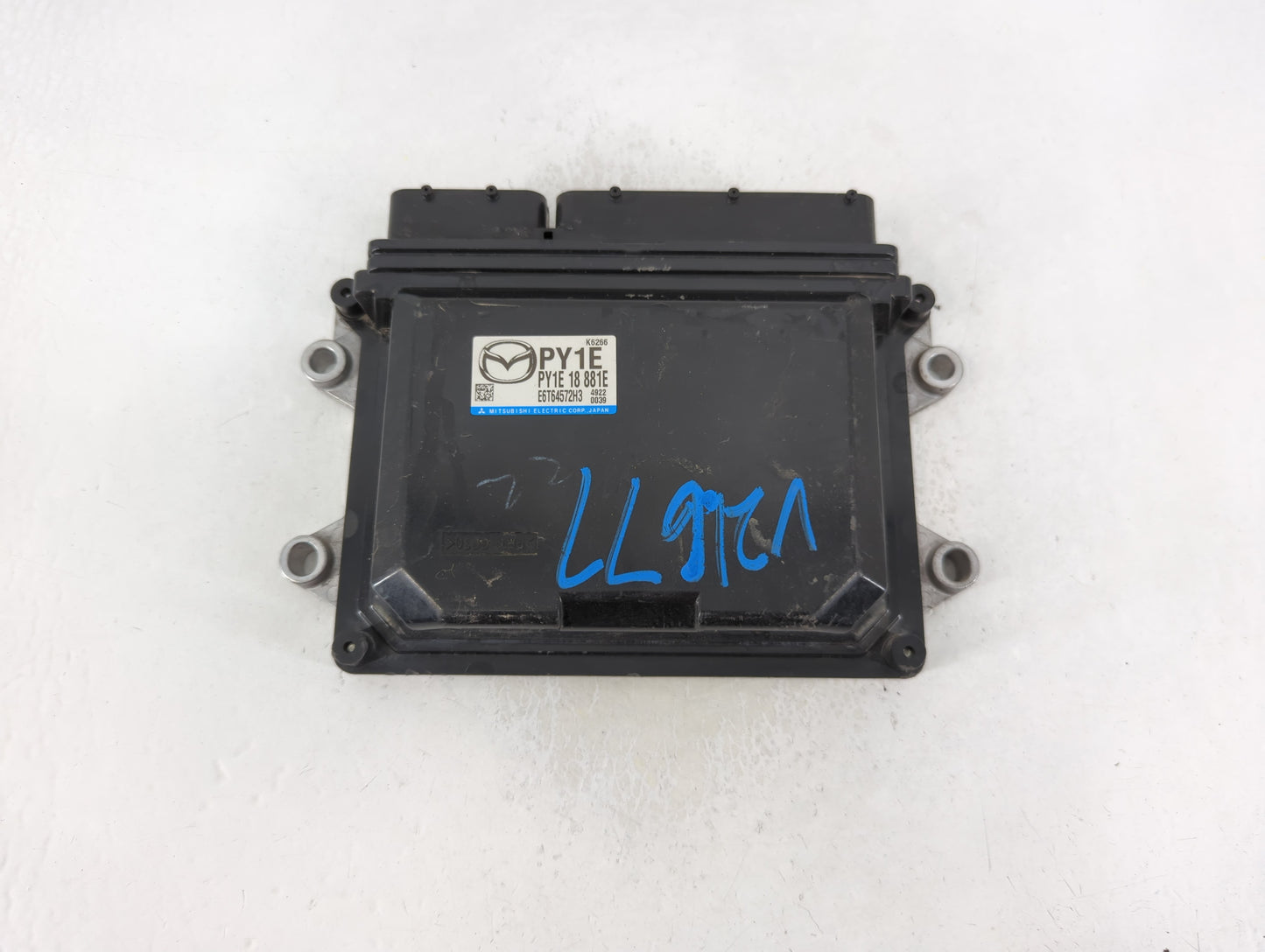 2014-2016 Mazda 6 PCM Engine Control Computer ECU ECM PCU OEM P/N:PY1E 18 881E Fits Fits 2014 2015 2016 OEM Used Auto Parts 