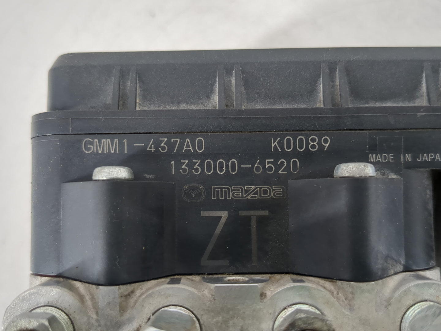 2016 Mazda 6 ABS Pump Control Module Replacement P/N:133000-6520 GMM1-437A0 Fits OEM Used Auto Parts - Oemusedautoparts1.com