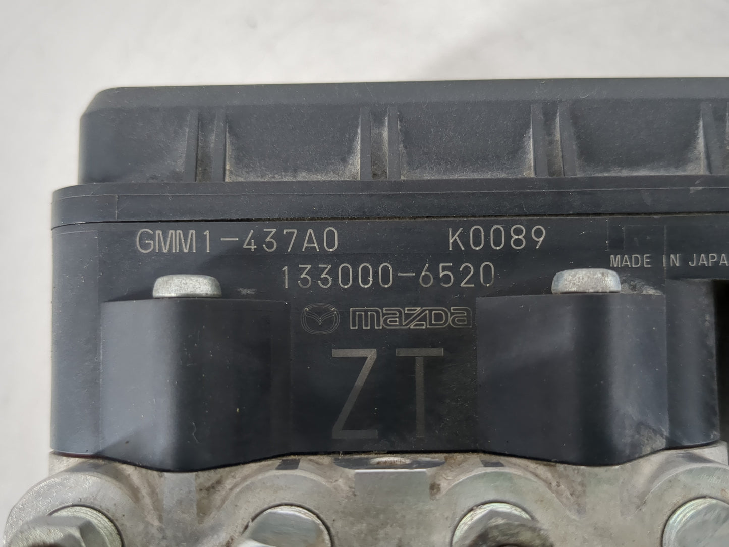 2016 Mazda 6 ABS Pump Control Module Replacement P/N:133000-6520 GMM1-437A0 Fits OEM Used Auto Parts - Oemusedautoparts1.com