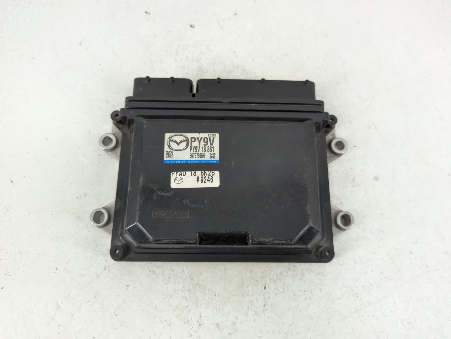 2016-2017 Mazda 6 PCM Engine Control Computer ECU ECM PCU OEM P/N:PY9V 18 881 Fits Fits 2016 2017 2018 OEM Used Auto Parts -