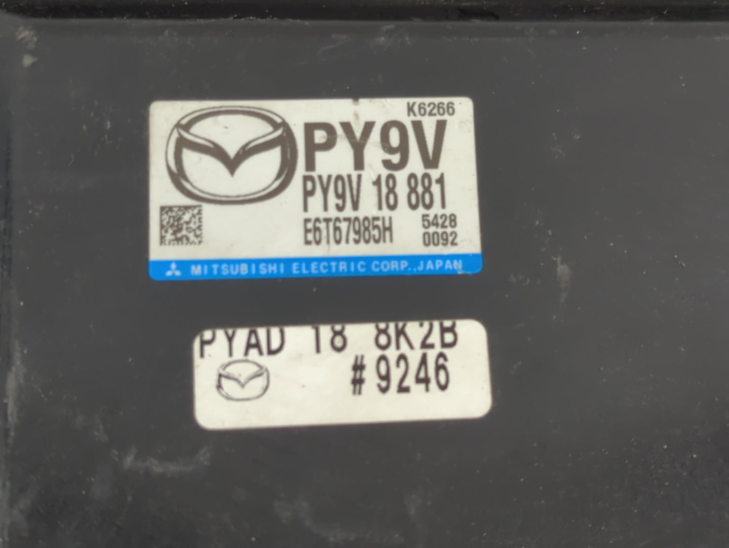 2016-2017 Mazda 6 PCM Engine Control Computer ECU ECM PCU OEM P/N:PY9V 18 881 Fits Fits 2016 2017 2018 OEM Used Auto Parts -