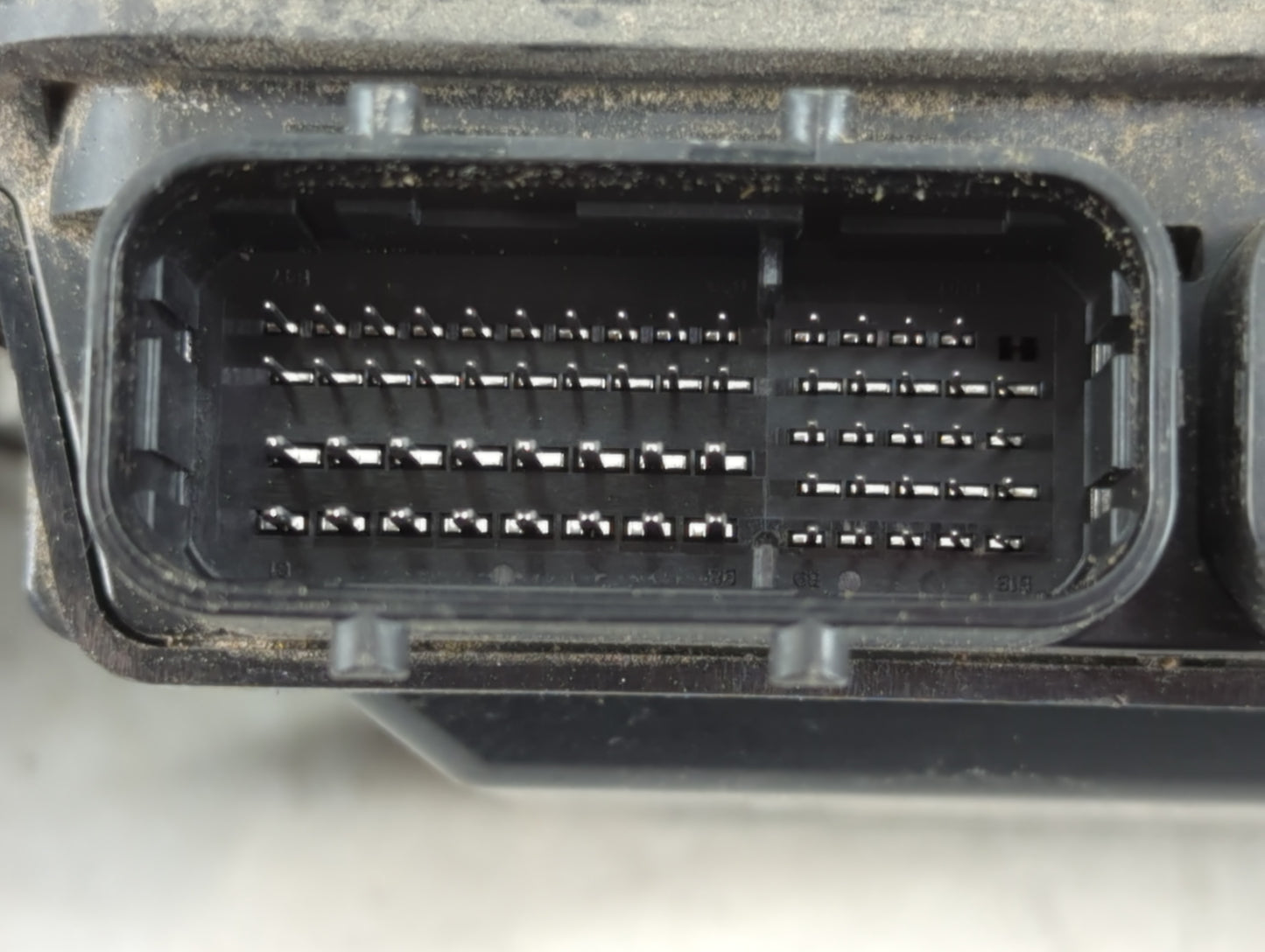 2016-2017 Mazda 6 PCM Engine Control Computer ECU ECM PCU OEM P/N:PY9V 18 881 Fits Fits 2016 2017 2018 OEM Used Auto Parts -