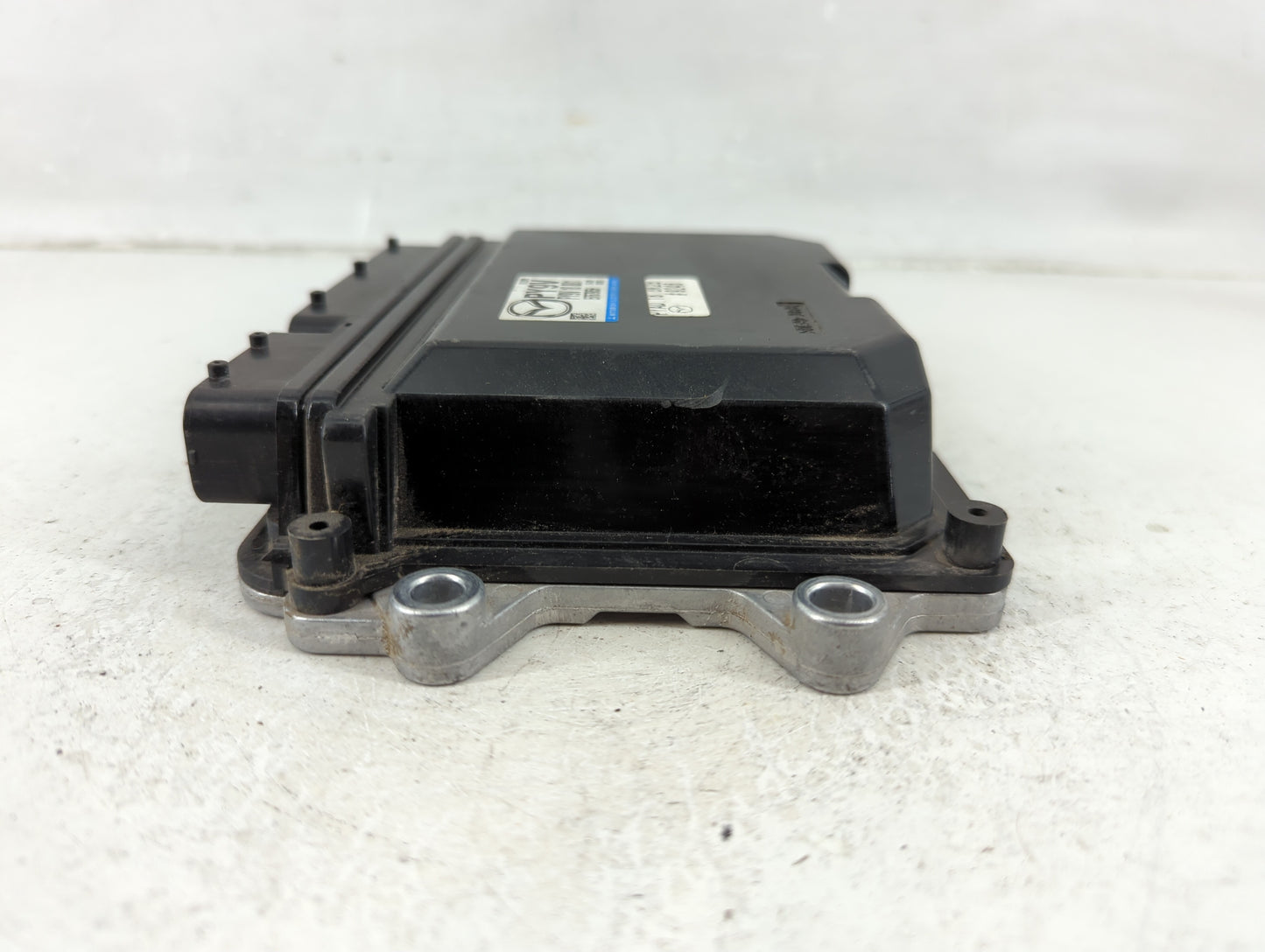 2016-2017 Mazda 6 PCM Engine Control Computer ECU ECM PCU OEM P/N:PY9V 18 881 Fits Fits 2016 2017 2018 OEM Used Auto Parts -