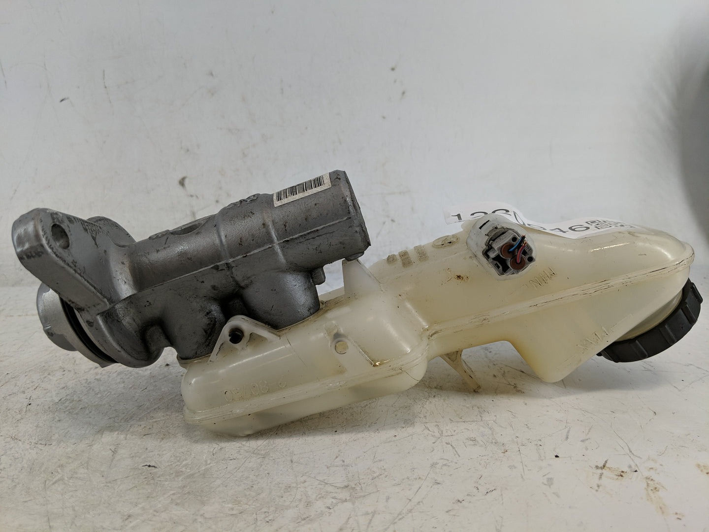 2014-2021 Mazda 6 Brake Master Cylinder - Oemusedautoparts1.com
