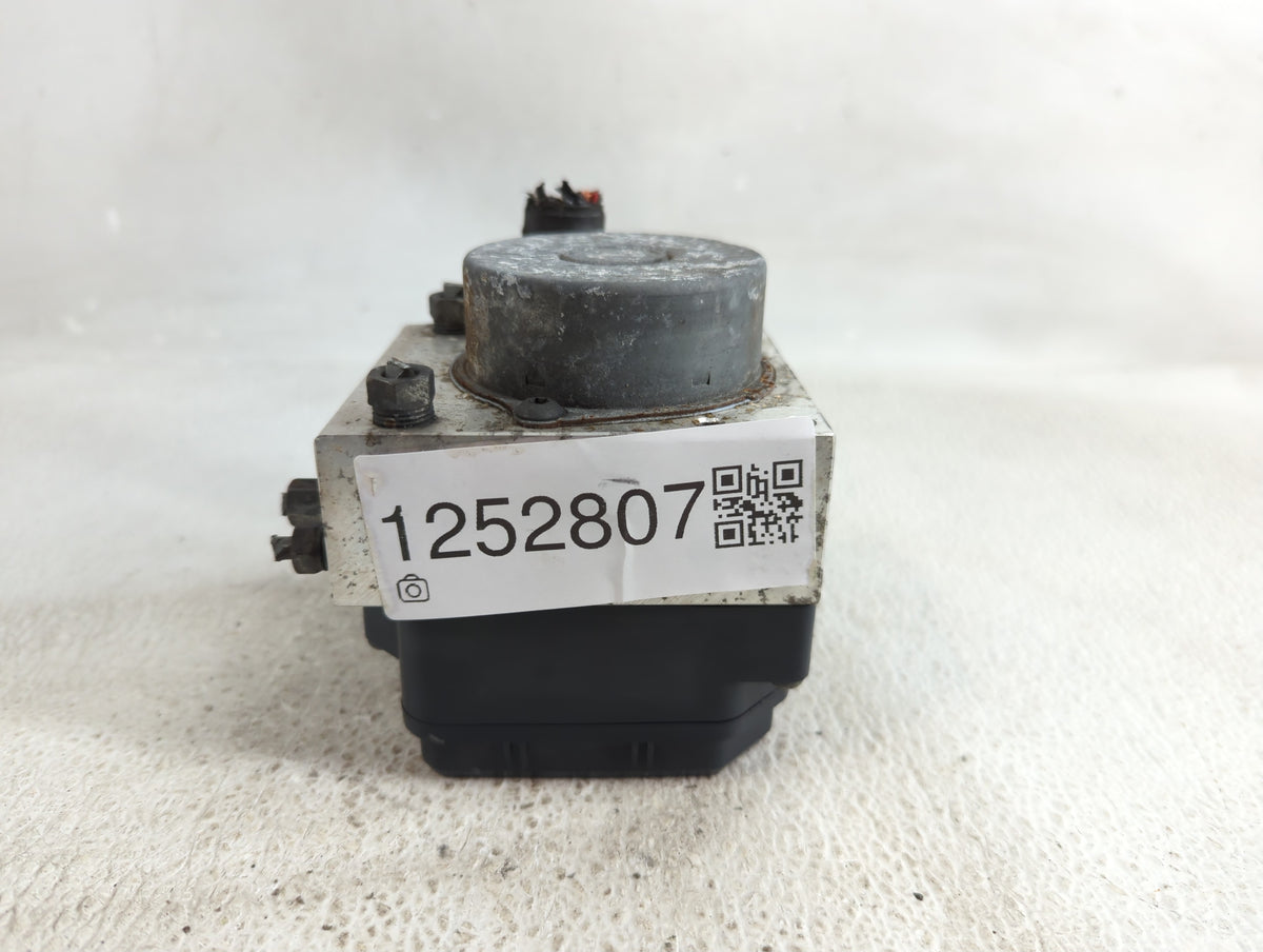 2016 Mazda 6 Anti-Lock Brake ABS Pump Module Actuator OEM P/N:116040-34582 Fits OEM Used Auto Parts - Oemusedautoparts1.com