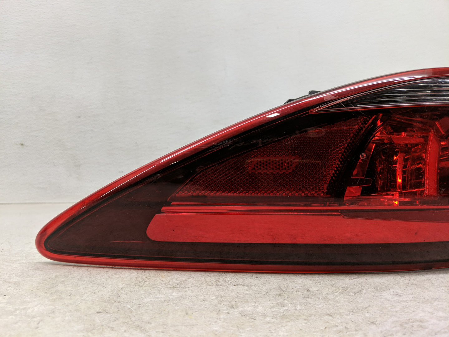 2014-2017 Mazda 6 Tail Light Assembly Passenger Right OEM P/N:220-65045 Fits Fits 2014 2015 2016 2017 OEM Used Auto Parts - 
