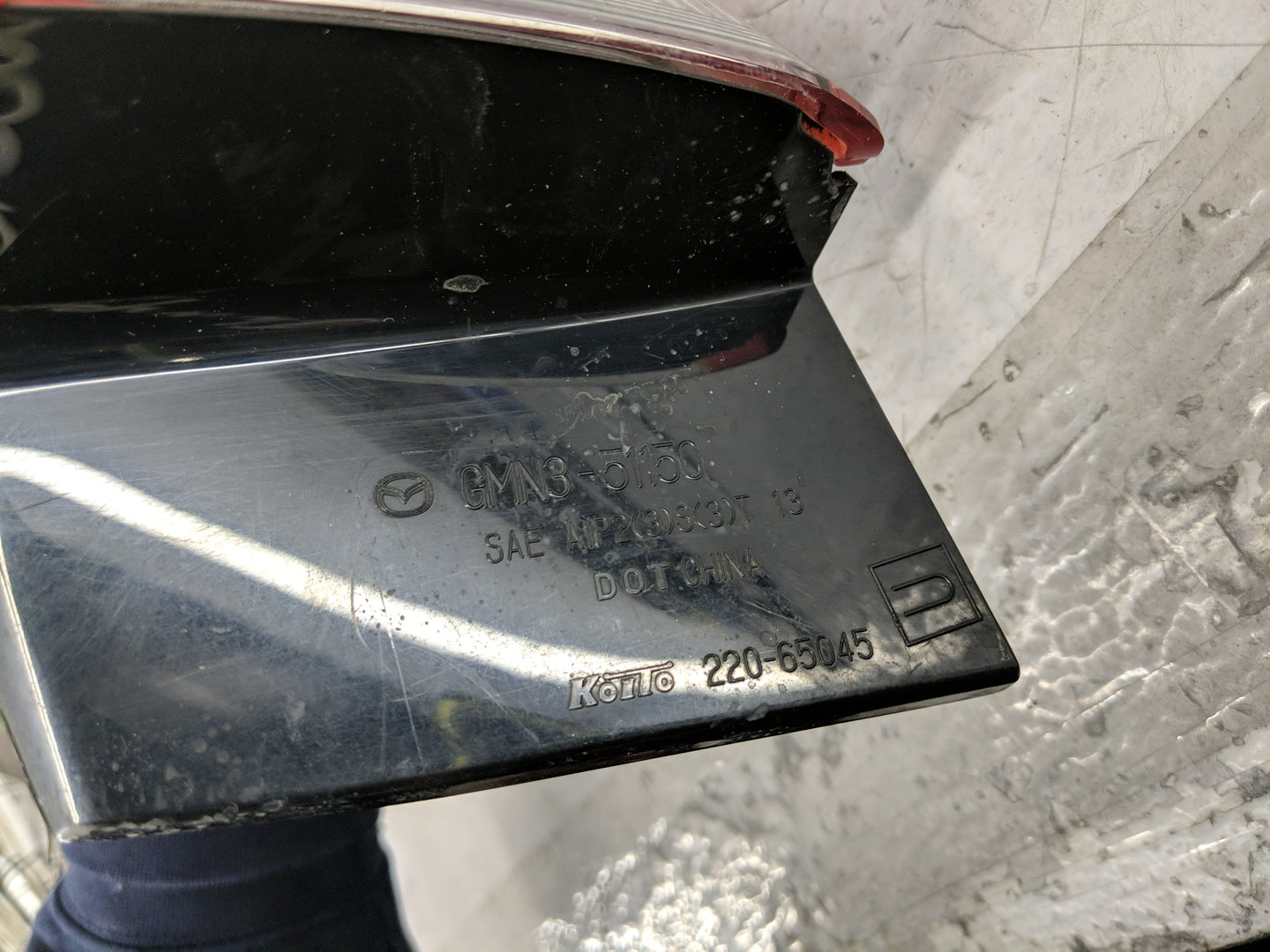 2014-2017 Mazda 6 Tail Light Assembly Passenger Right OEM P/N:220-65045 Fits Fits 2014 2015 2016 2017 OEM Used Auto Parts - 