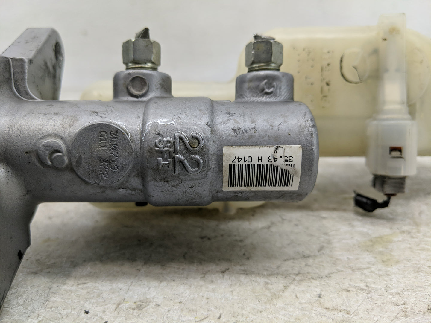 2014-2021 Mazda 6 Brake Master Cylinder - Oemusedautoparts1.com