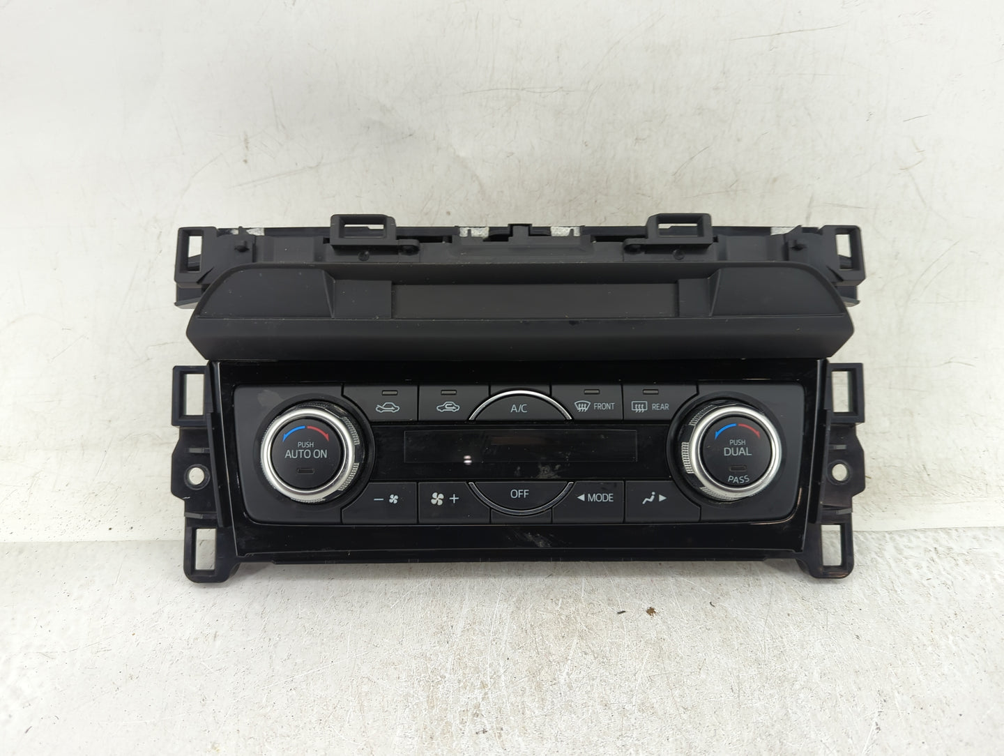 2016 Mazda 6 Climate Control Module Temperature AC/Heater Replacement P/N:GMN7 61 190 B Fits OEM Used Auto Parts - Oemusedau