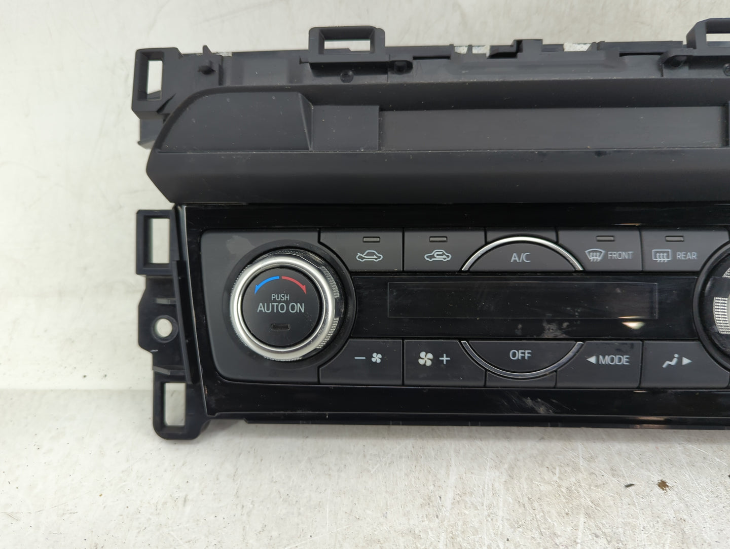 2016 Mazda 6 Climate Control Module Temperature AC/Heater Replacement P/N:GMN7 61 190 B Fits OEM Used Auto Parts - Oemusedau