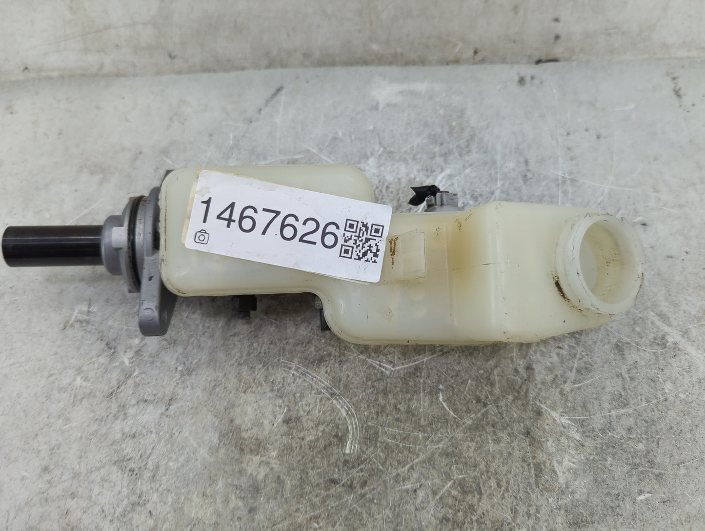 2014-2021 Mazda 6 Brake Master Cylinder 1467626 - Oemusedautoparts1.com