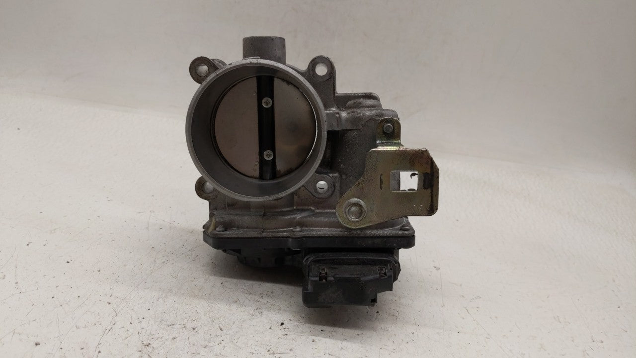2014 Mazda 6 Throttle Body P/N:PY01 13 640 A Fits OEM Used Auto Parts - Oemusedautoparts1.com