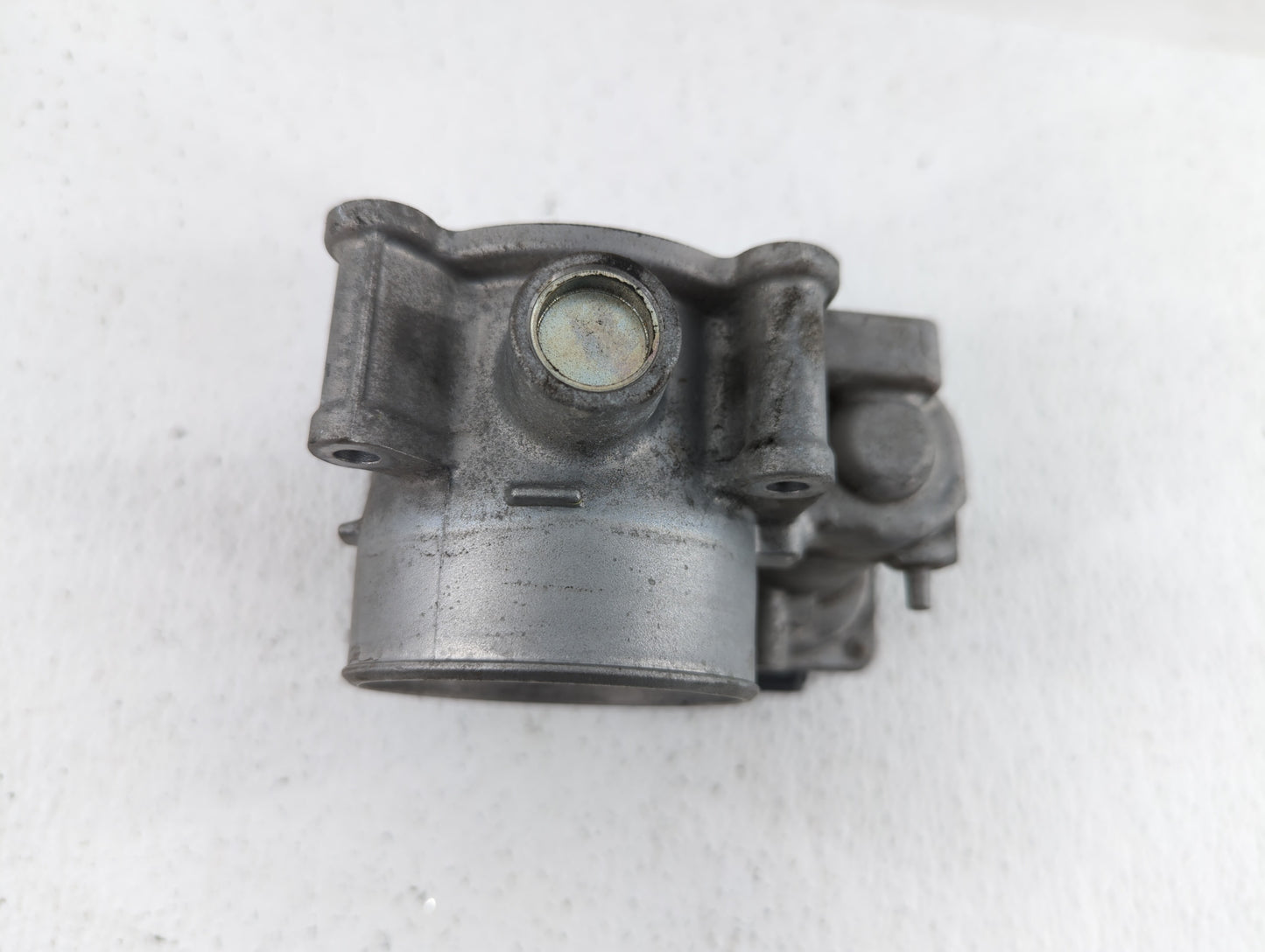 2014 Mazda 6 Throttle Body P/N:PY01 13 640 A Fits OEM Used Auto Parts - Oemusedautoparts1.com