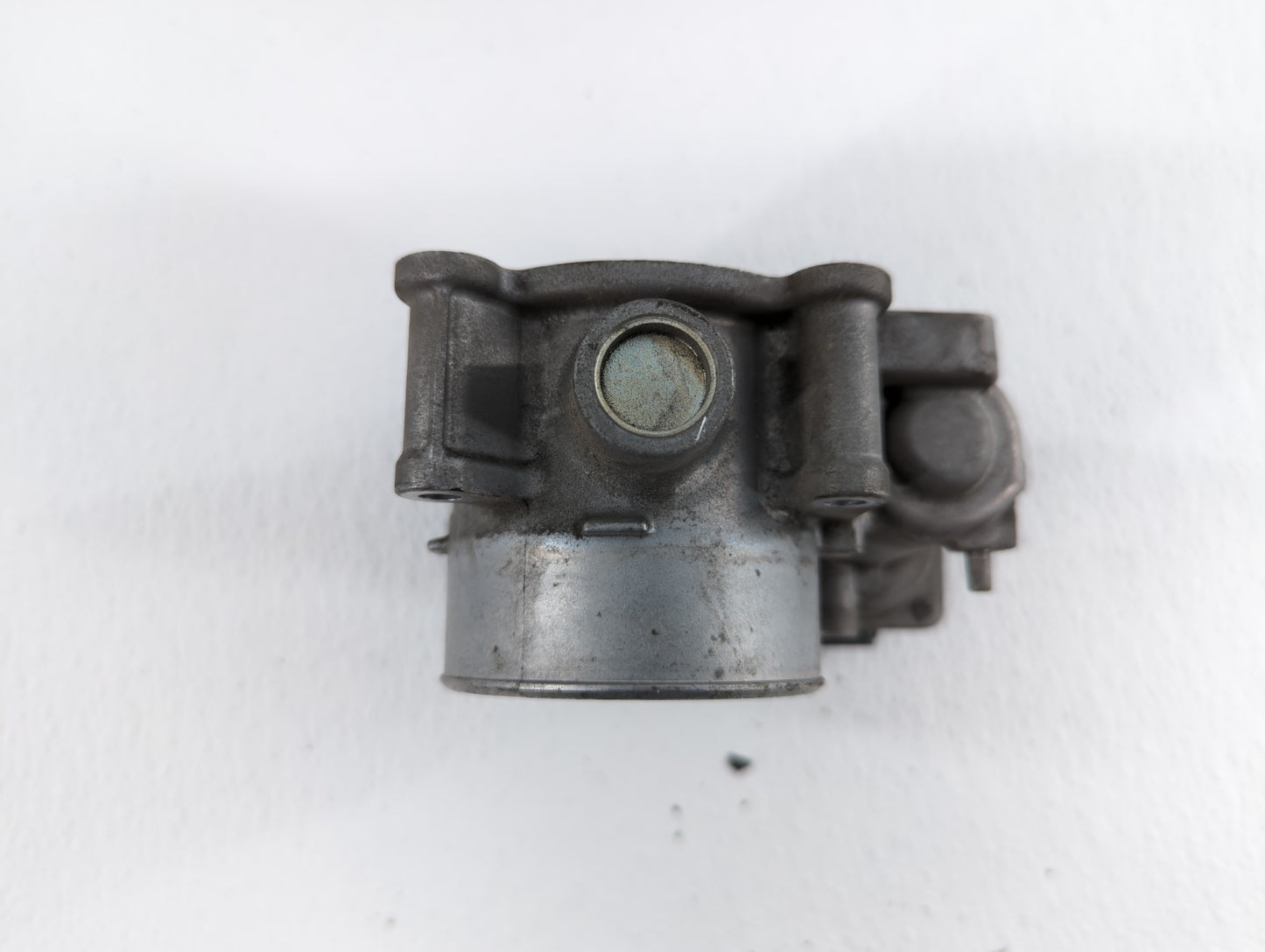 2014 Mazda 6 Throttle Body P/N:PY01 13 640 A Fits OEM Used Auto Parts - Oemusedautoparts1.com
