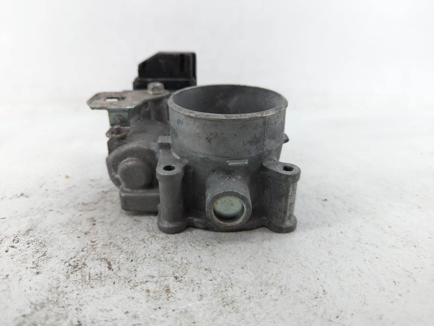 2014-2017 Mazda 6 Throttle Body P/N:PY01 13 640 A Fits Fits 2014 2015 2016 2017 2018 OEM Used Auto Parts - Oemusedautoparts1