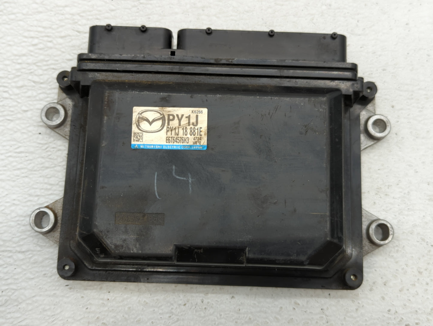 2014-2016 Mazda 6 PCM Engine Control Computer ECU ECM PCU OEM P/N:PY9W 18 881 Fits Fits 2014 2015 2016 OEM Used Auto Parts -