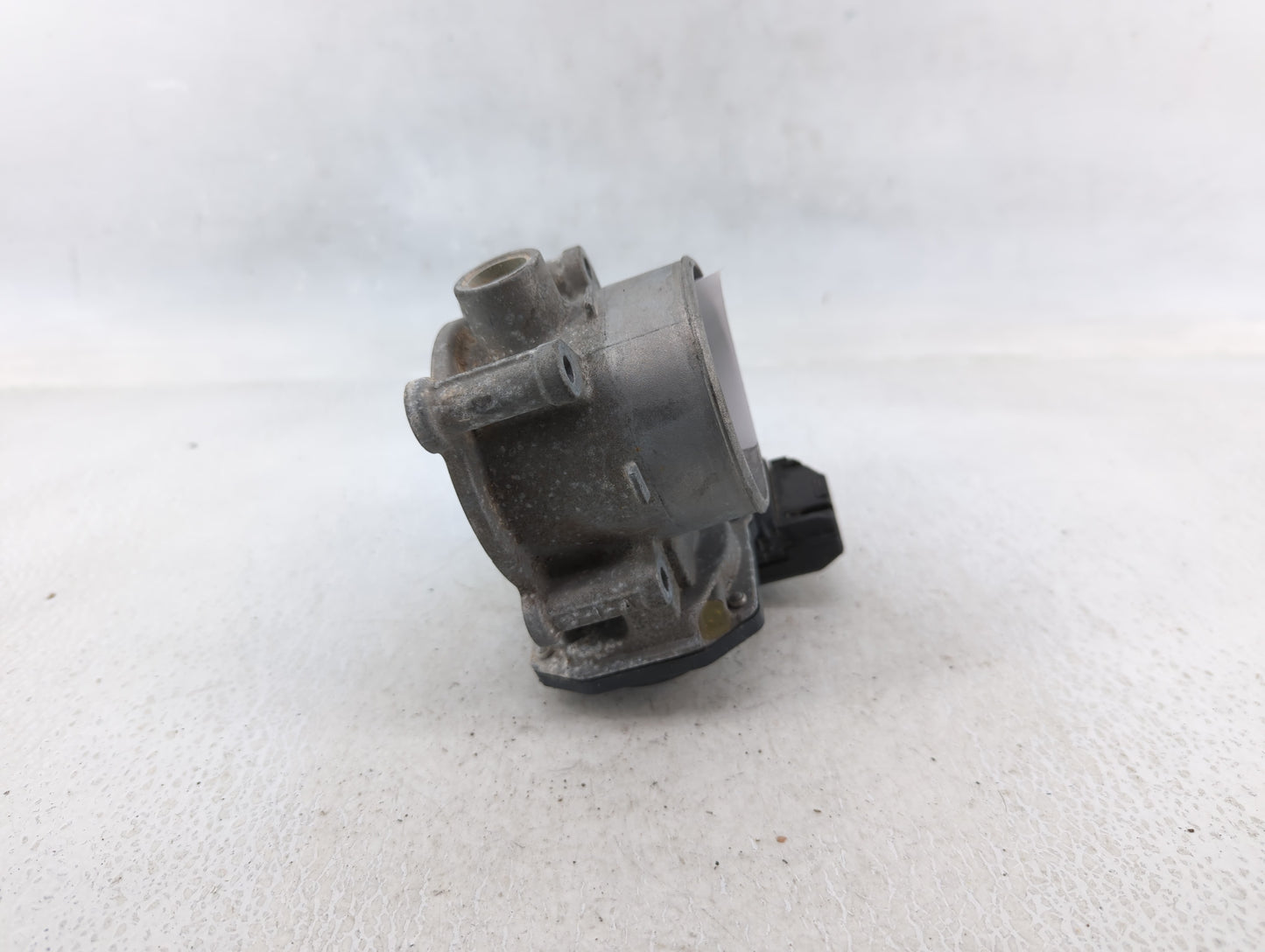 2014-2017 Mazda 6 Throttle Body P/N:13 640 A K4238, 1831 C223 4R09 Fits Fits 2014 2015 2016 2017 2018 OEM Used Auto Parts - 