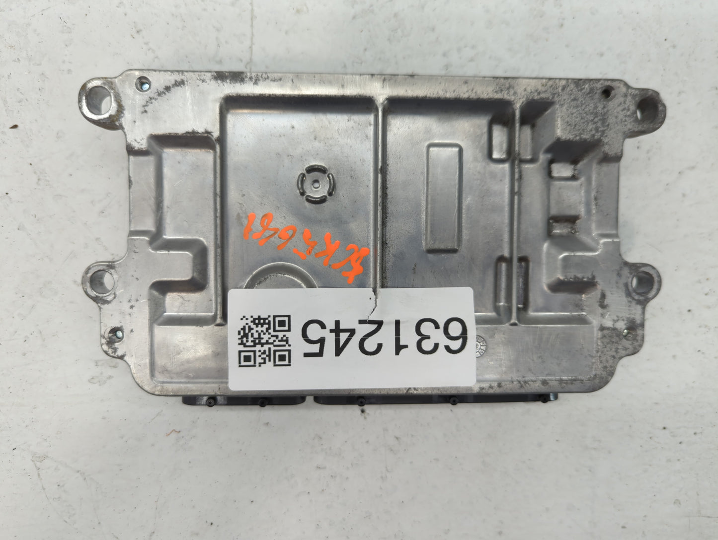 2016-2017 Mazda 6 PCM Engine Control Computer ECU ECM PCU OEM P/N:PYAE 18 8K2B 2798002790 Fits Fits 2016 2017 2018 OEM Used 