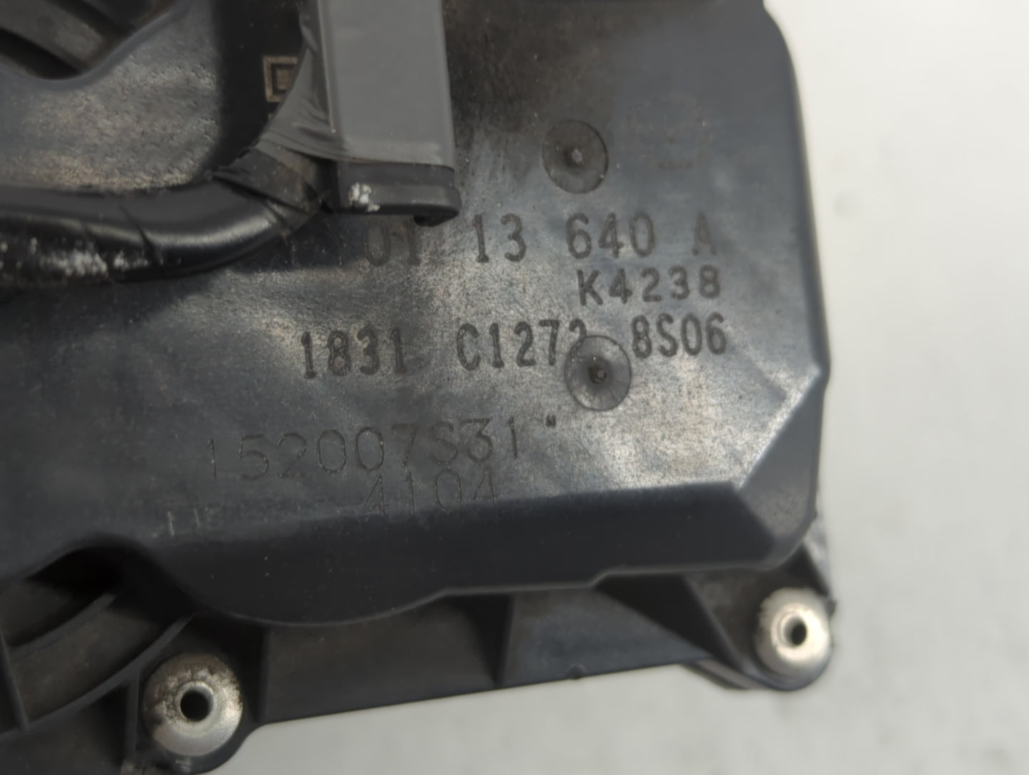 2014-2017 Mazda 6 Throttle Body P/N:1831 C1272 8S06 01 13 640 A Fits Fits 2014 2015 2016 2017 2018 OEM Used Auto Parts - Oem