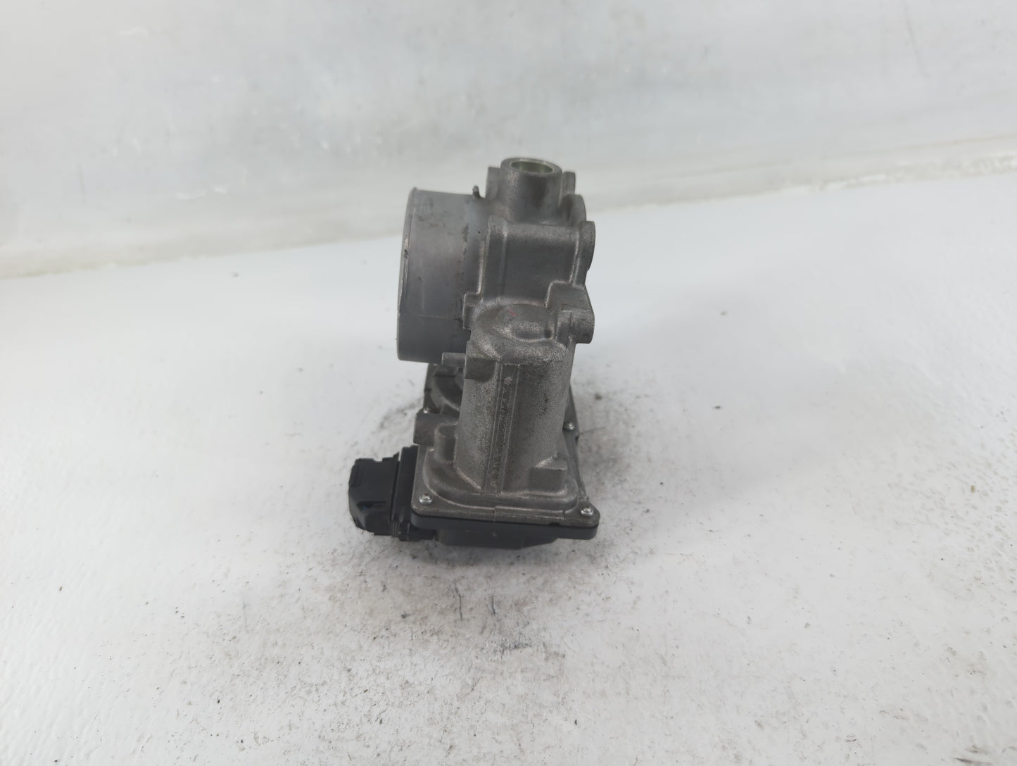 2014-2017 Mazda 6 Throttle Body P/N:1831 C1272 8S06 01 13 640 A Fits Fits 2014 2015 2016 2017 2018 OEM Used Auto Parts - Oem
