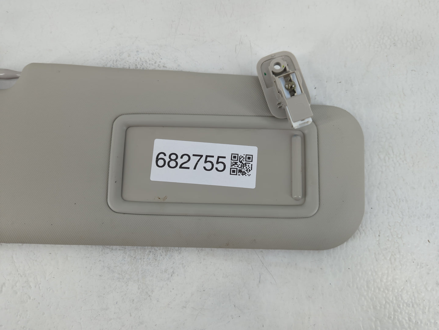 2014-2017 Mazda 6 Sun Visor Shade Replacement Passenger Right Mirror Fits Fits 2014 2015 2016 2017 2018 OEM Used Auto Parts 