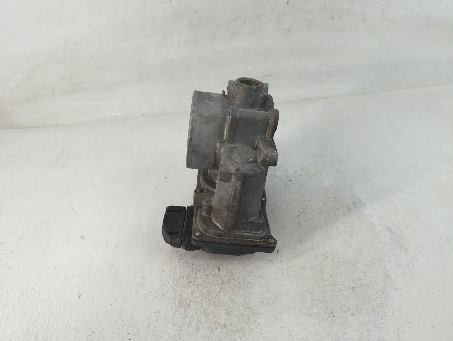 2014-2017 Mazda 6 Throttle Body P/N:C0271 8S03 Fits Fits 2014 2015 2016 2017 2018 OEM Used Auto Parts - Oemusedautoparts1.co