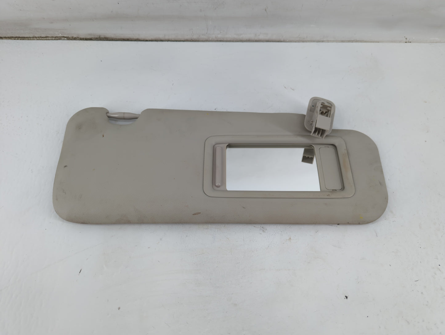 2014-2017 Mazda 6 Sun Visor Shade Replacement Passenger Right Mirror Fits Fits 2014 2015 2016 2017 OEM Used Auto Parts - Oem