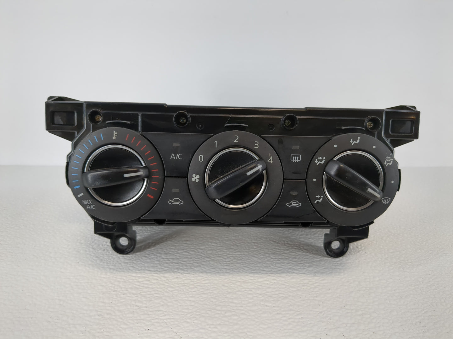 2016 Mazda Cx-3 Climate Control Module Temperature AC/Heater Replacement Fits OEM Used Auto Parts - Oemusedautoparts1.com