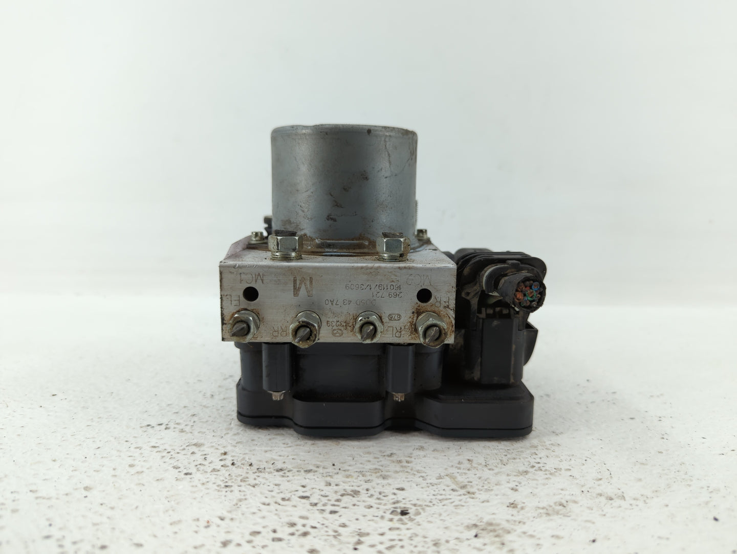 2016 Mazda Cx-3 ABS Pump Control Module Replacement P/N:DD5D 43 7A0 Fits OEM Used Auto Parts - Oemusedautoparts1.com